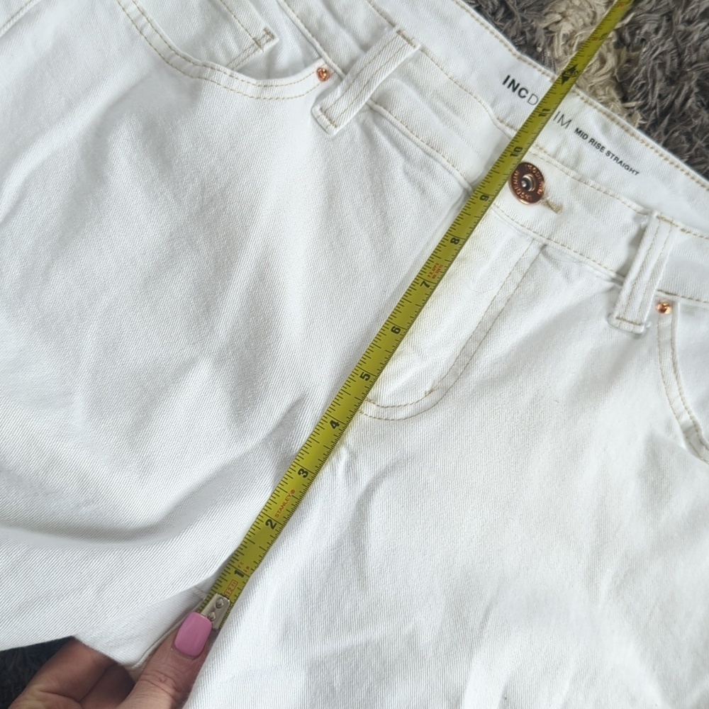 INC International Concepts Denim White Mid Rise Straight Leg Jean Size 10/30 - Picture 4 of 7